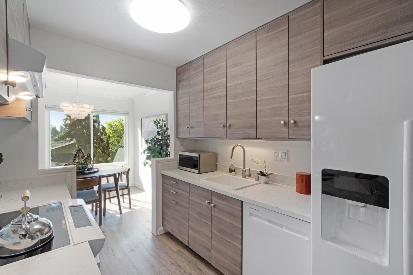 3311 La Mesa Drive 8