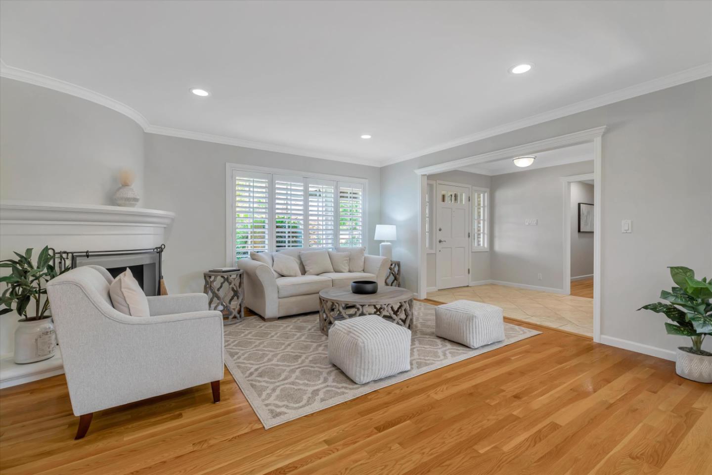 2607 Lansford Avenue