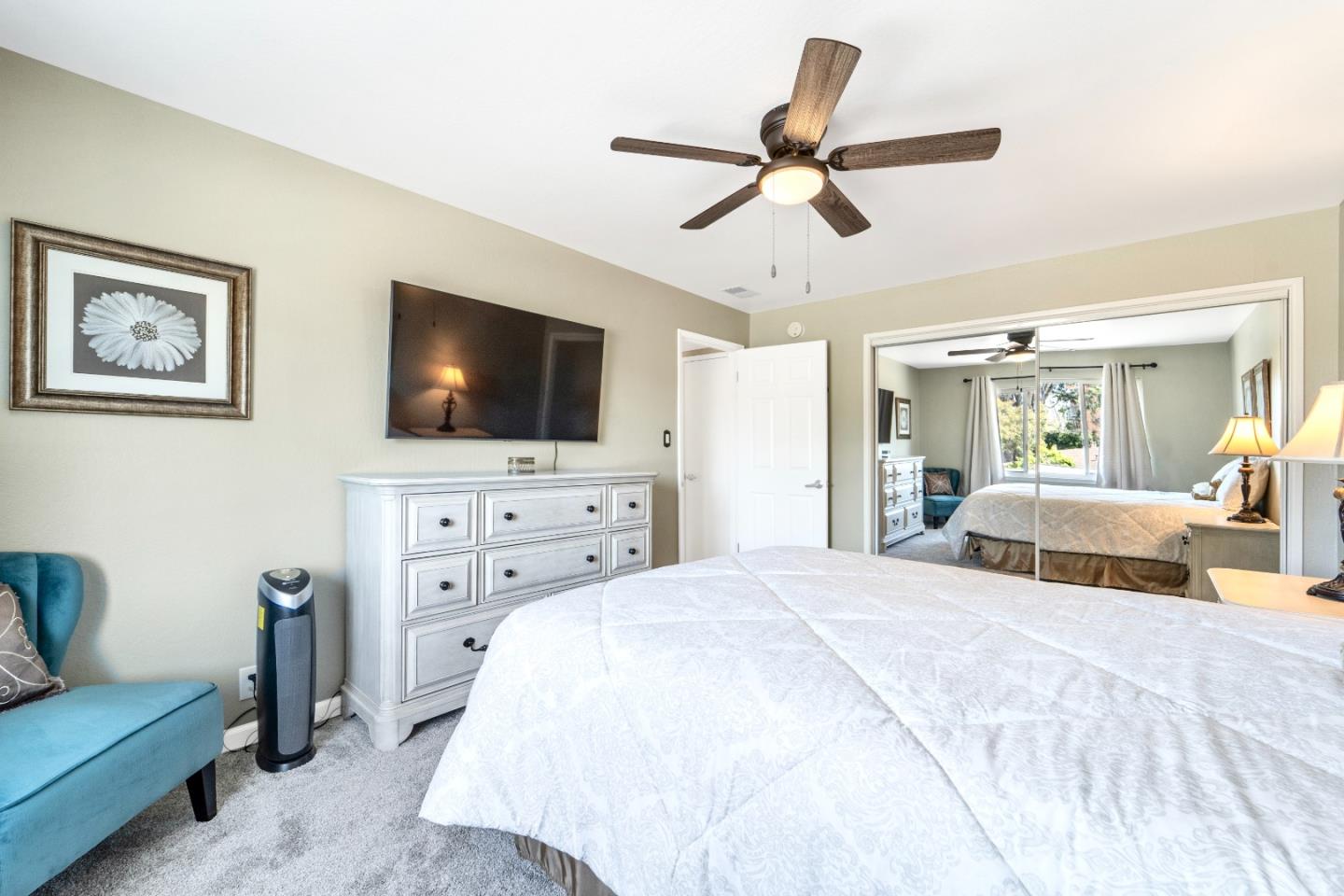 1555 Marina Ct F
