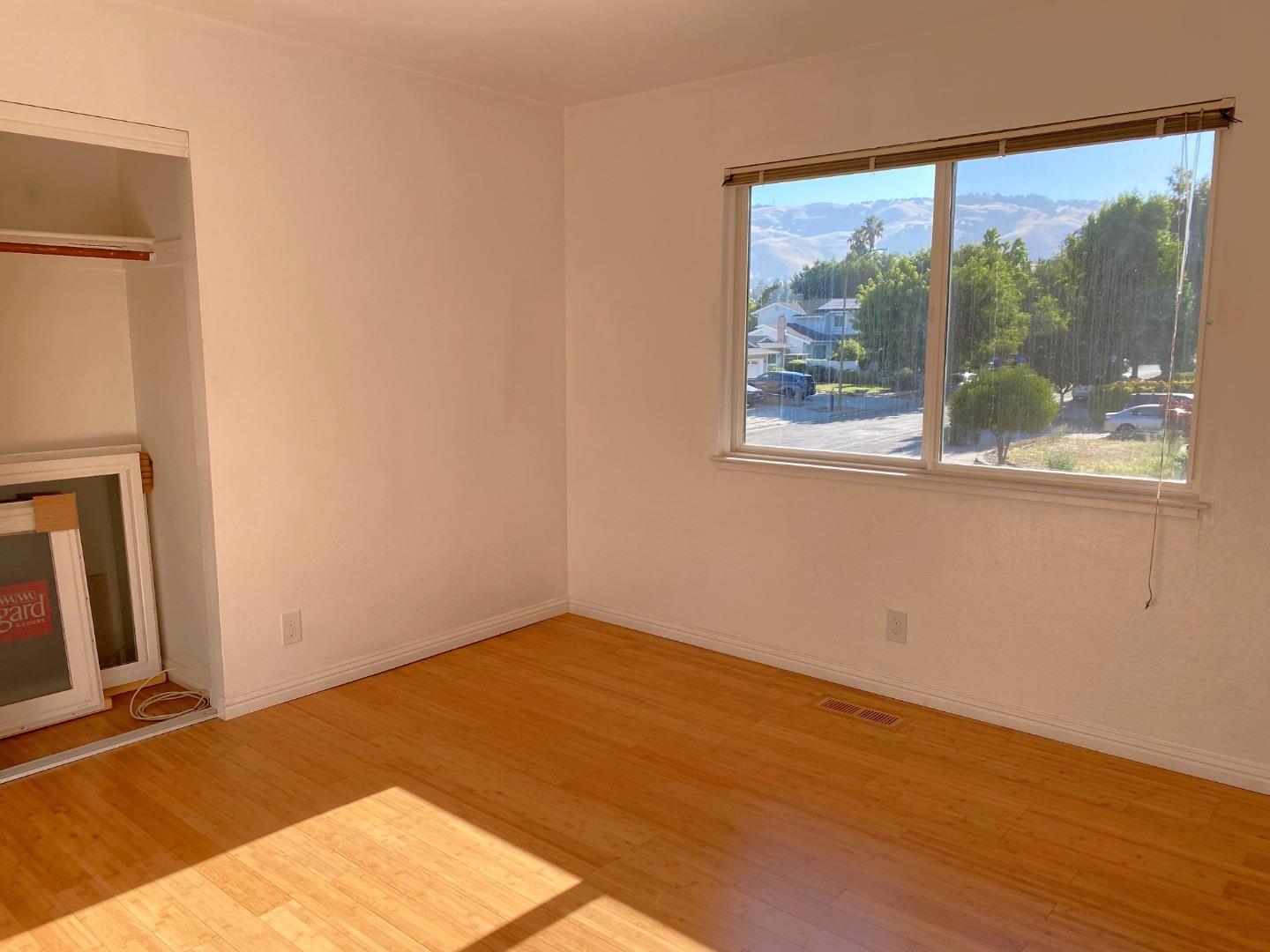 5281 Knights Estates