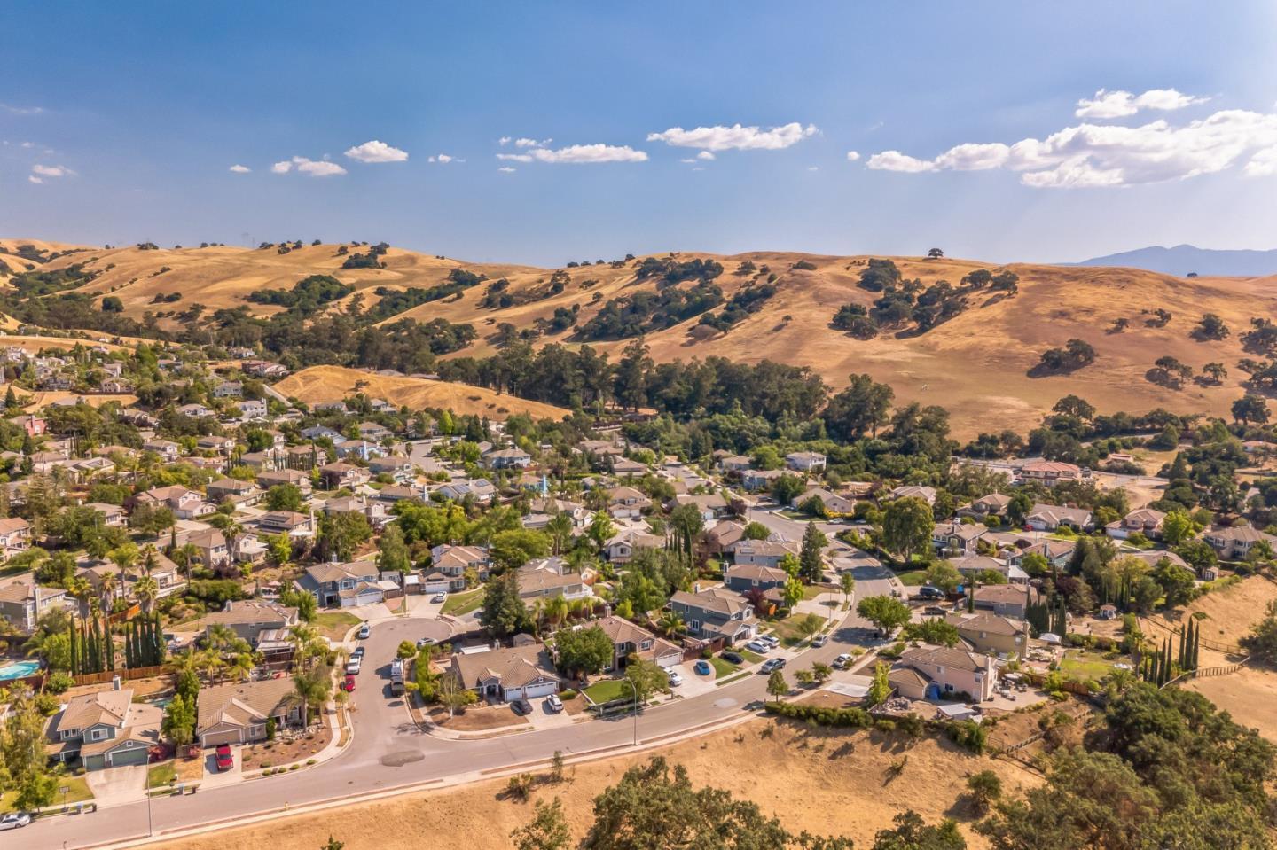 5281 Knights Estates