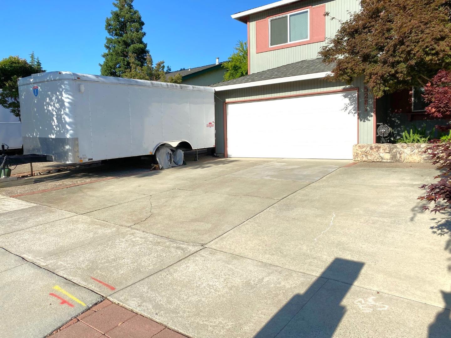 5281 Knights Estates