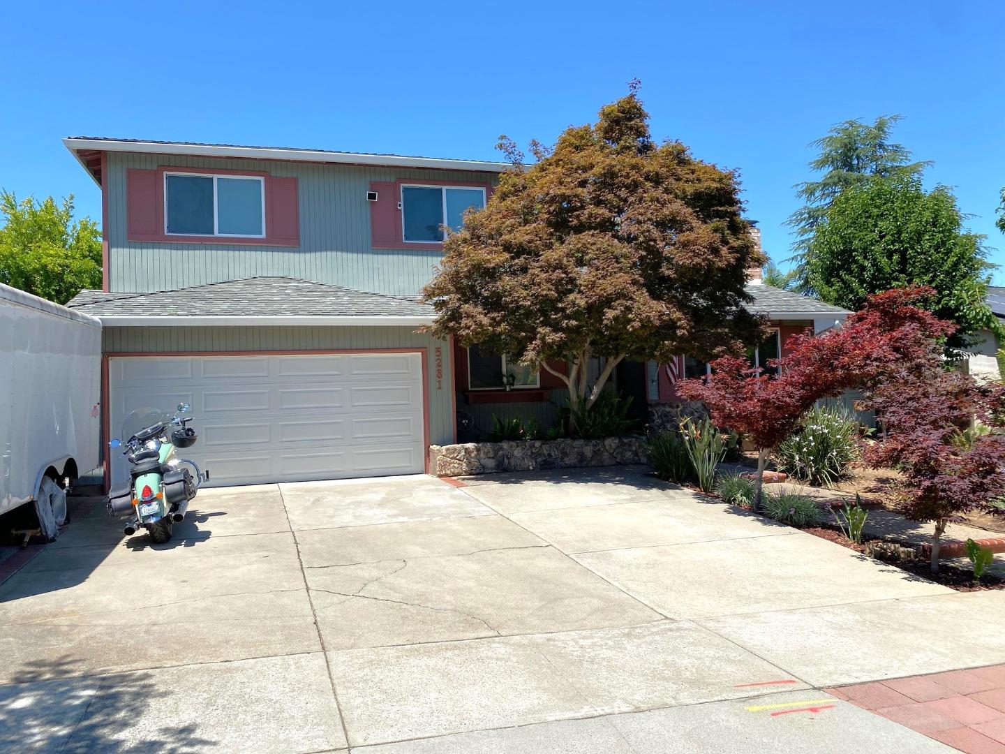 5281 Knights Estates