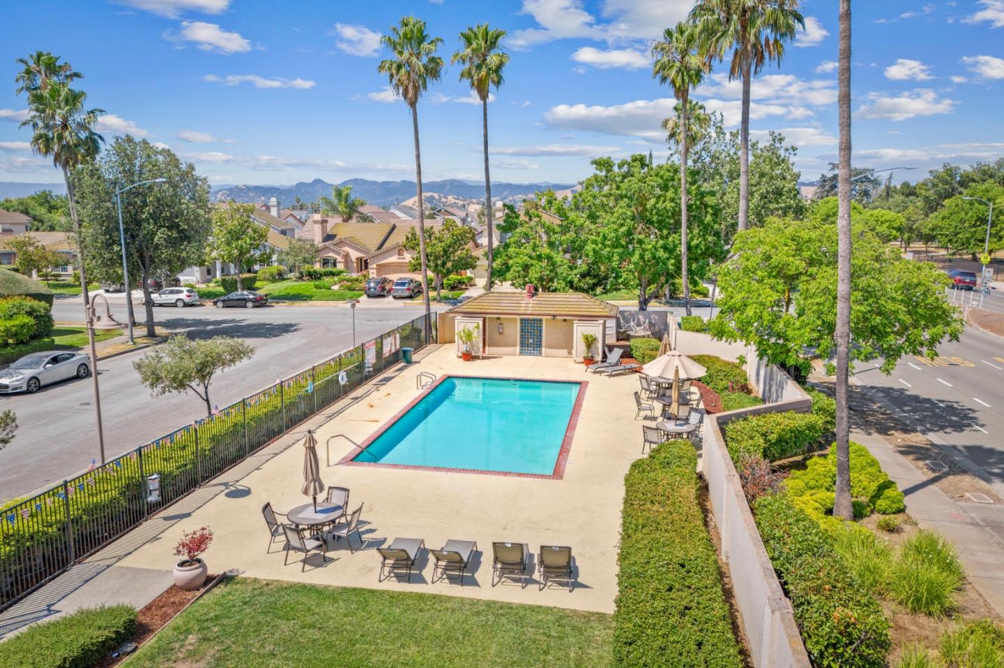 1505 Seville Drive