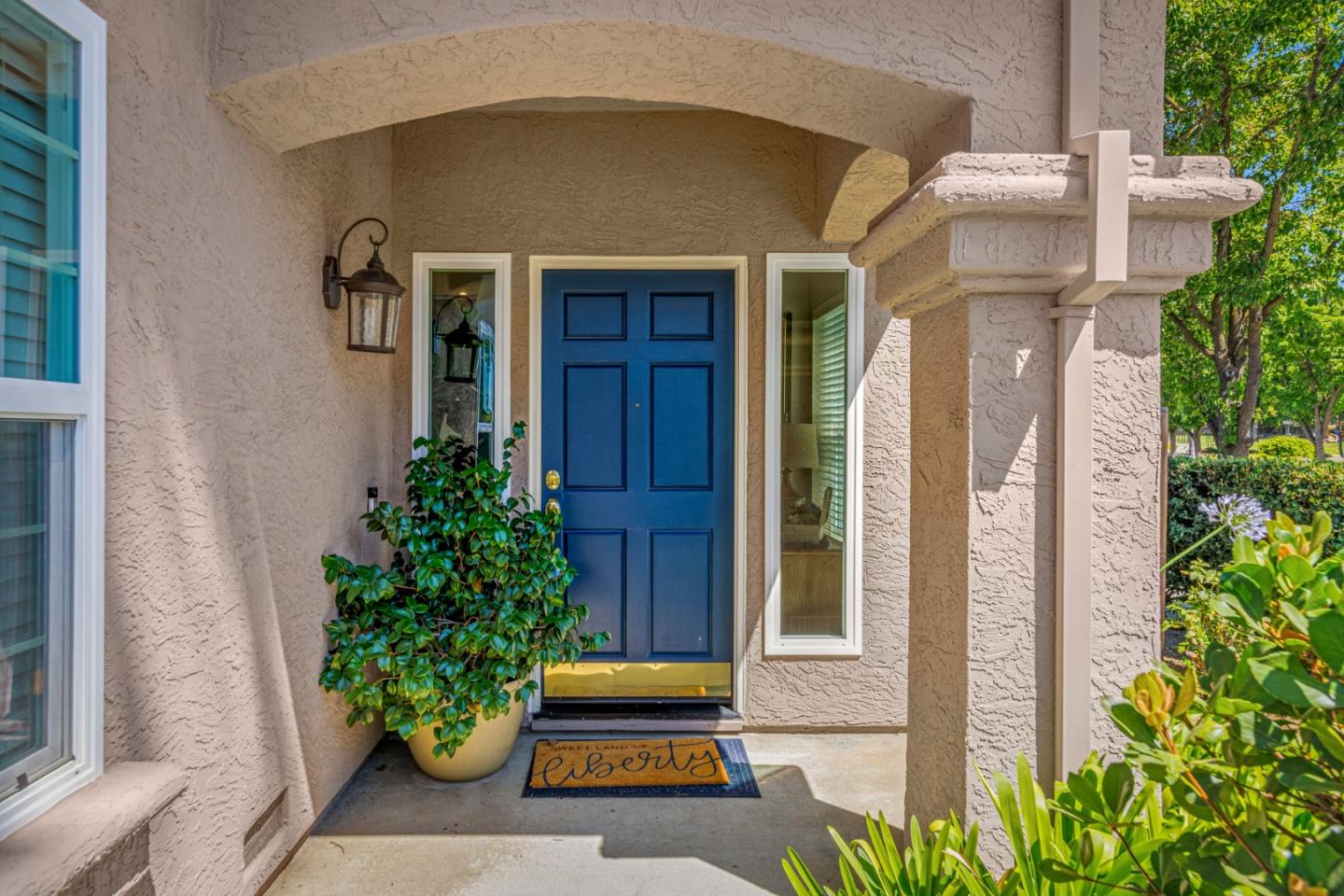 1505 Seville Drive
