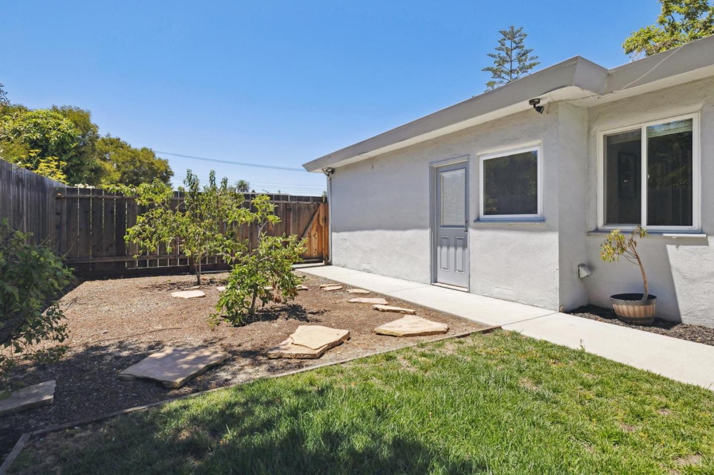 4005 Orinda Drive