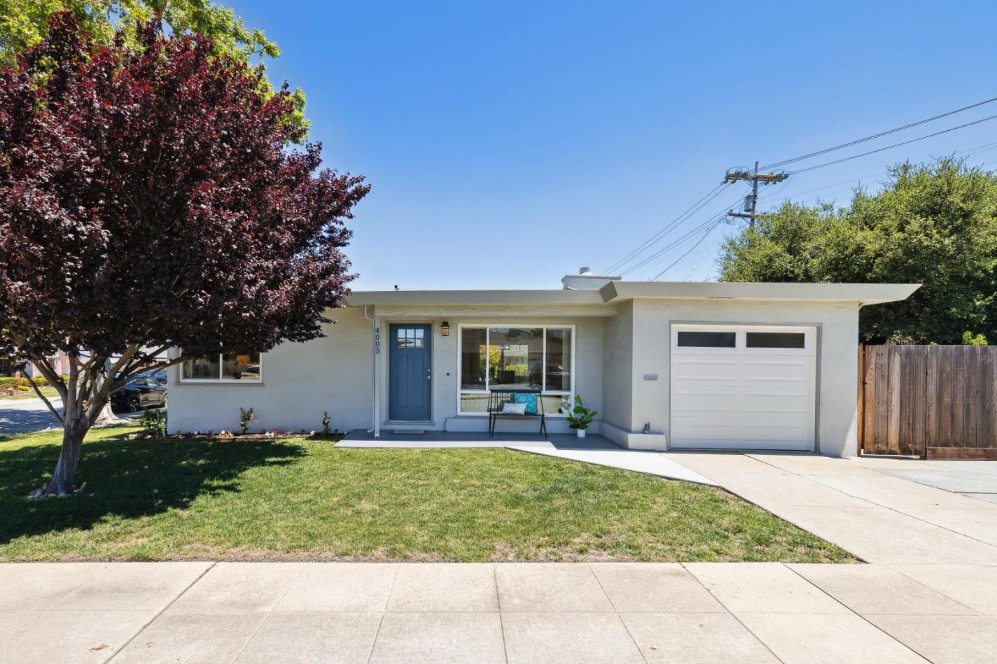 4005 Orinda Drive