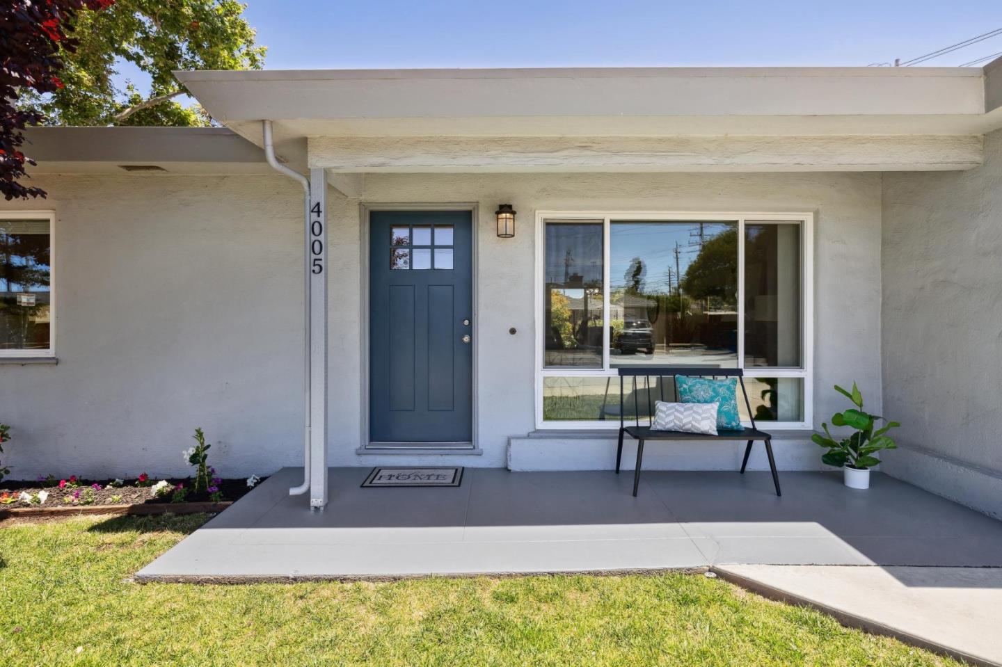 4005 Orinda Drive