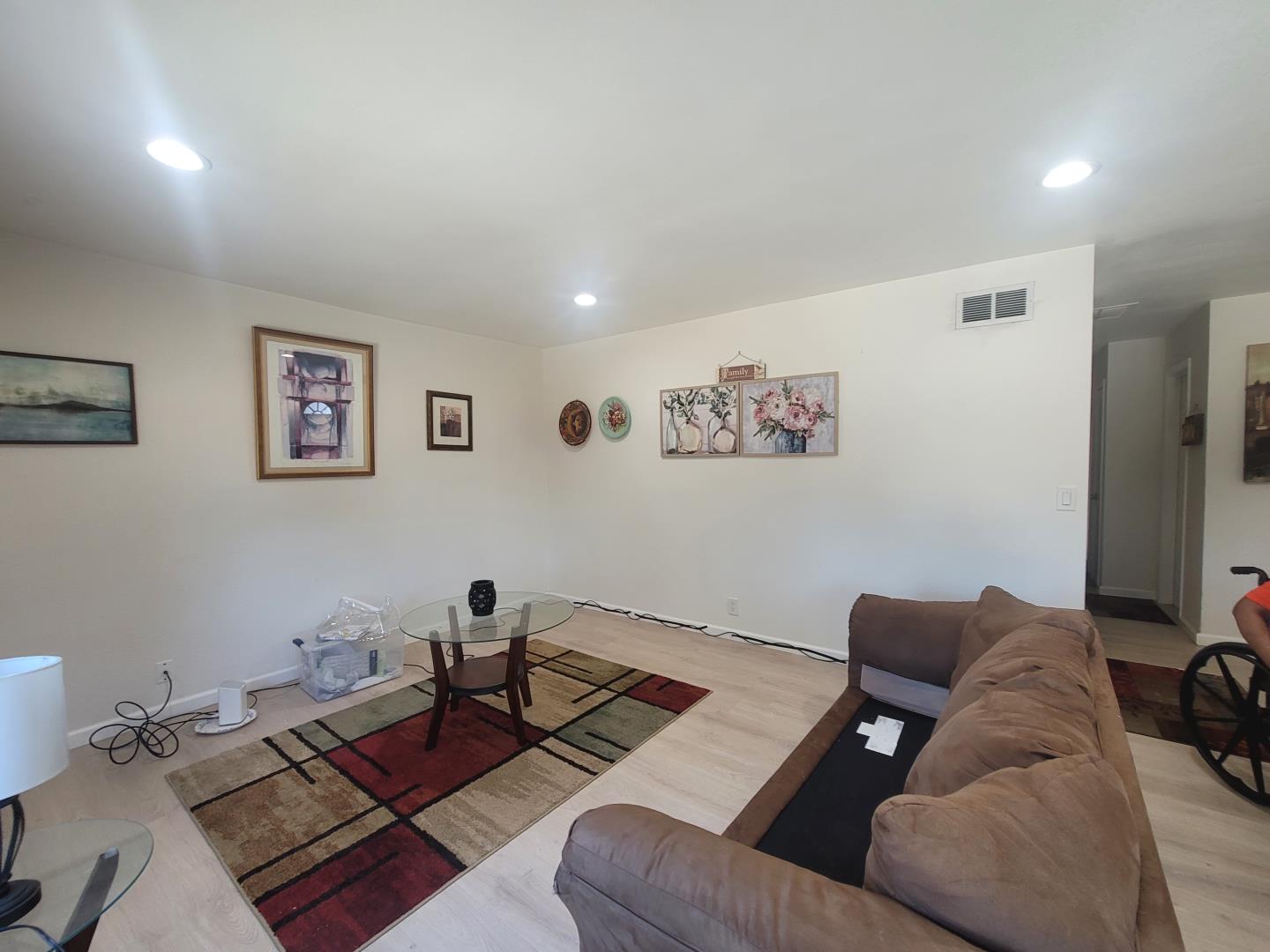 2014 Monticello Avenue