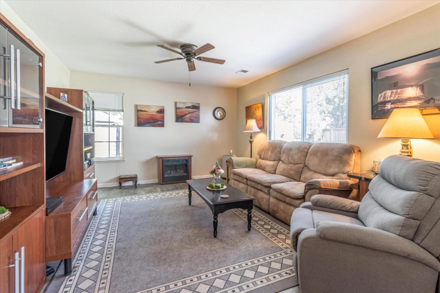 4581 Abbeygate Court