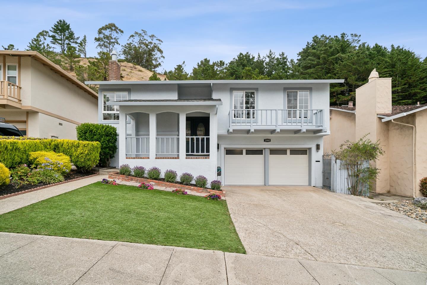 1080 Everglades Drive