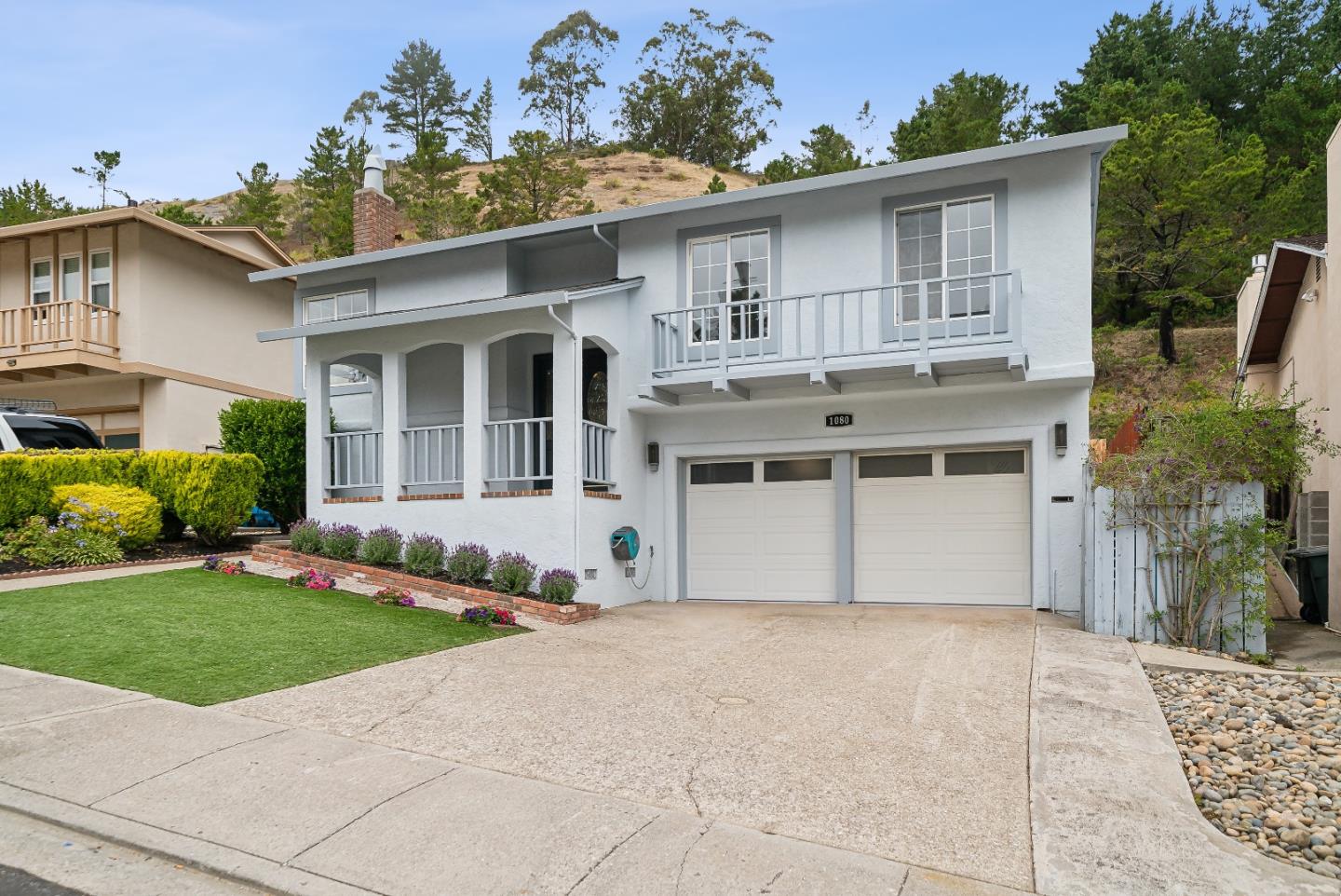 1080 Everglades Drive