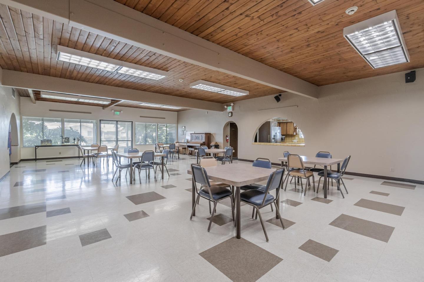 864 Villa Teresa Way Unit: 864