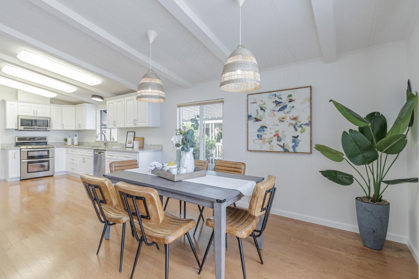 864 Villa Teresa Way Unit: 864
