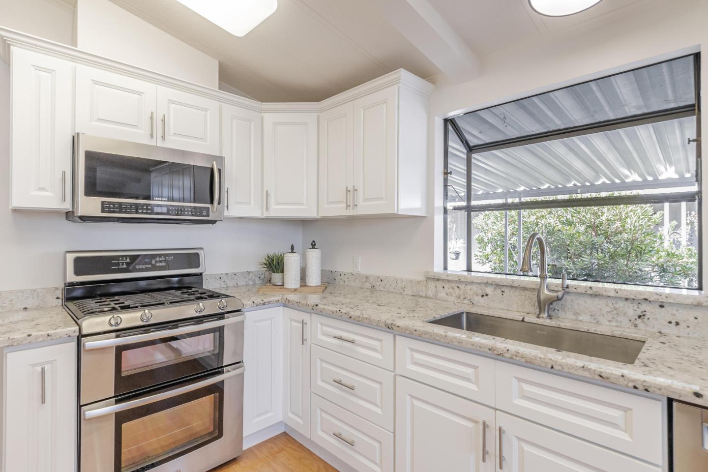 864 Villa Teresa Way Unit: 864