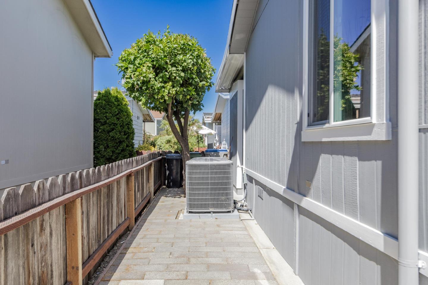 864 Villa Teresa Way Unit: 864
