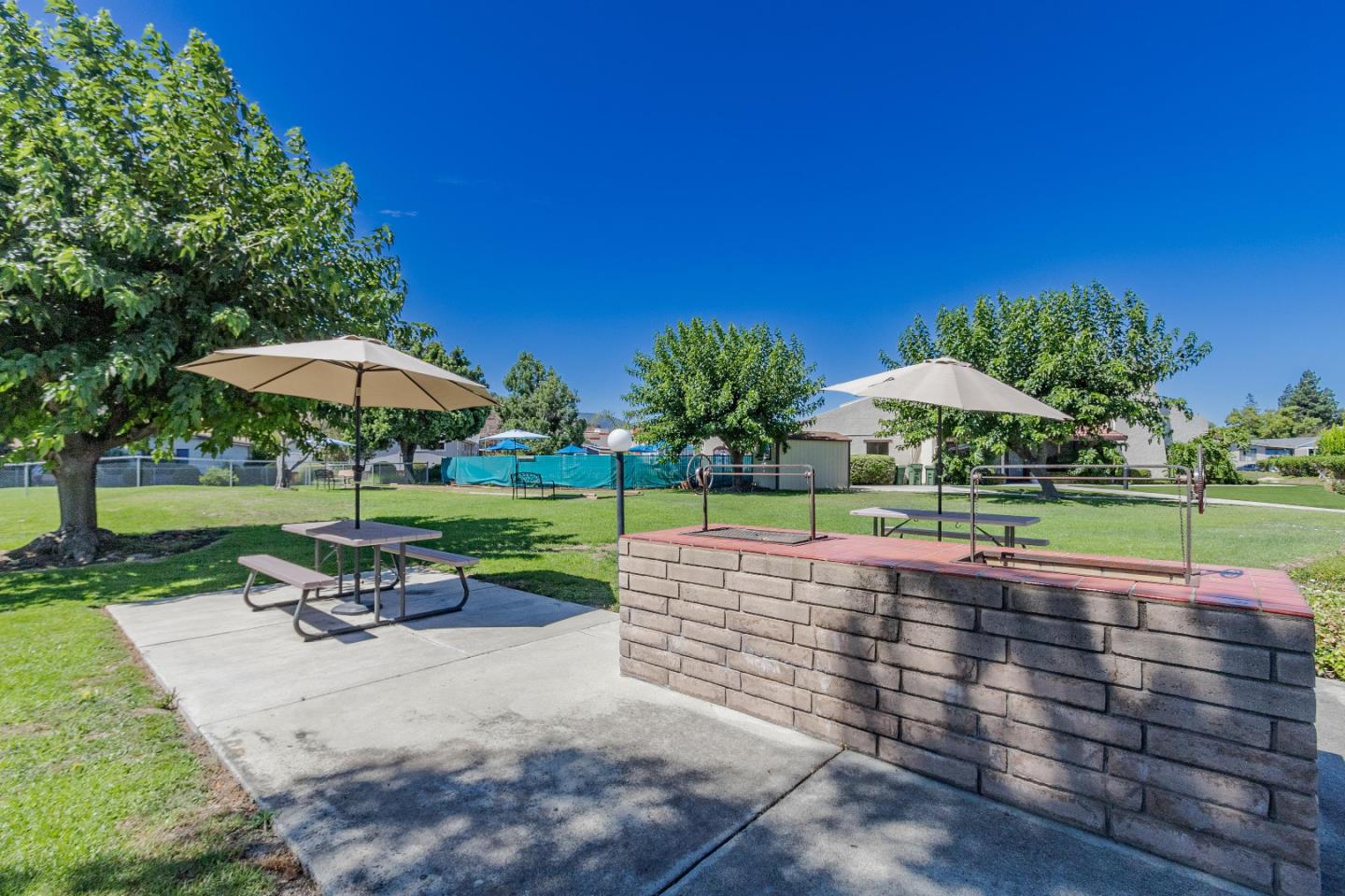 864 Villa Teresa Way Unit: 864