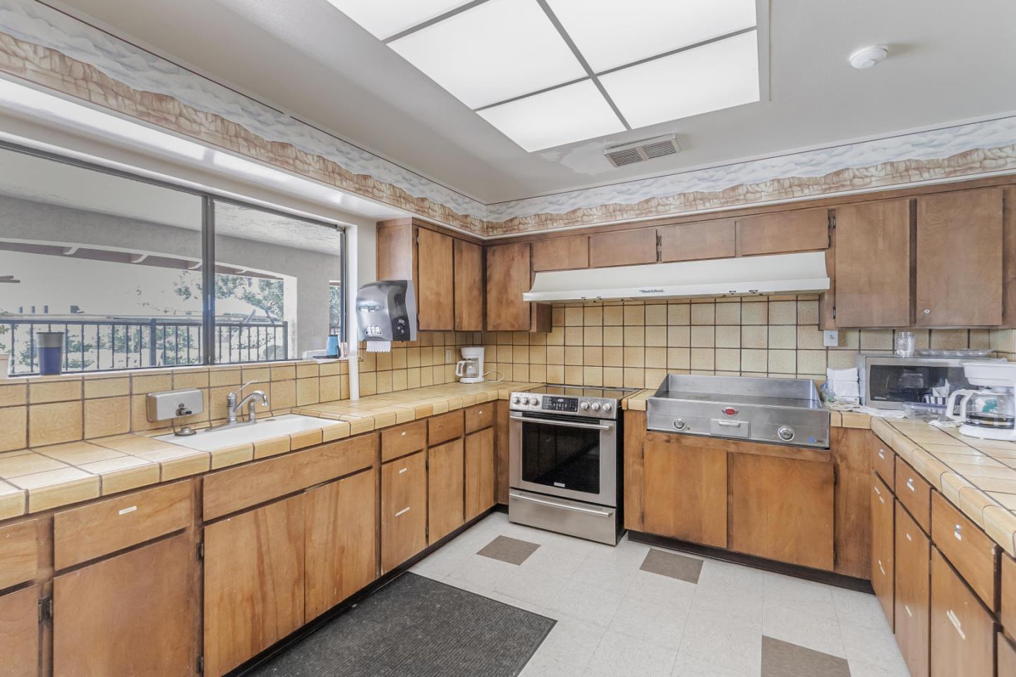 864 Villa Teresa Way Unit: 864