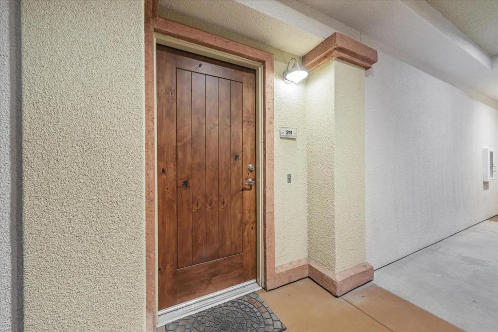 809 Auzerais Avenue 211