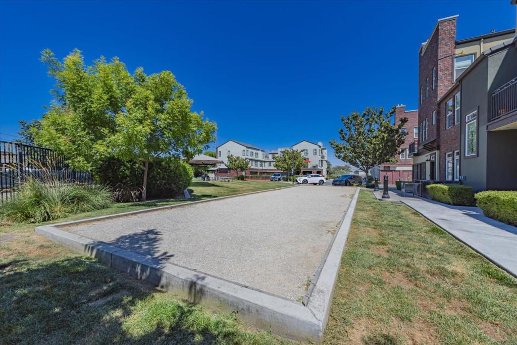 809 Auzerais Avenue 211