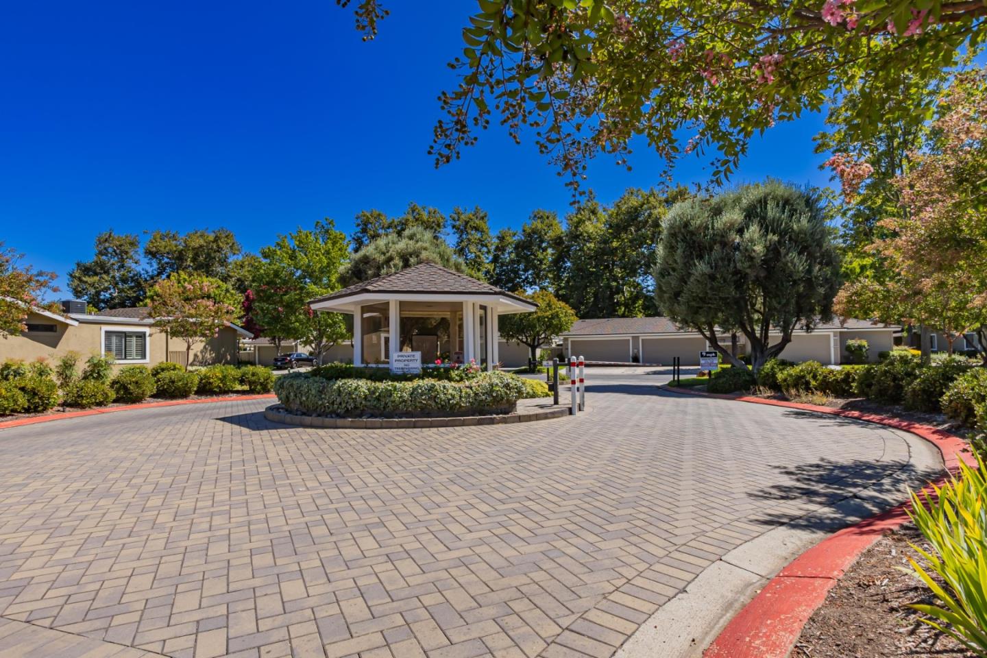 1125 Silver Oak Court