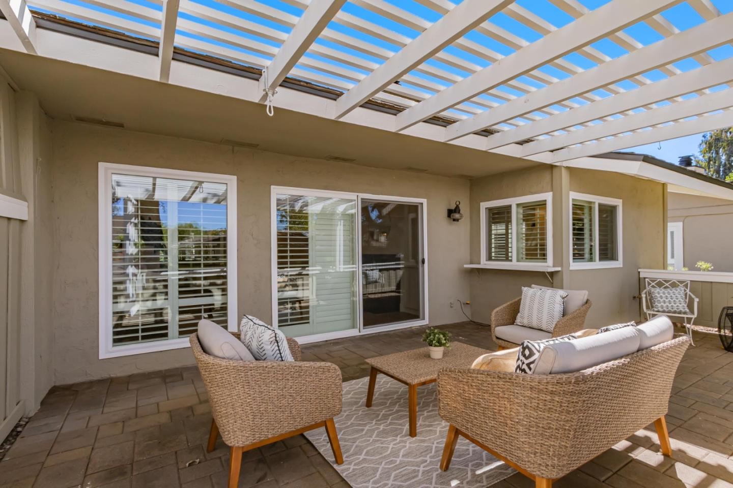 1125 Silver Oak Court