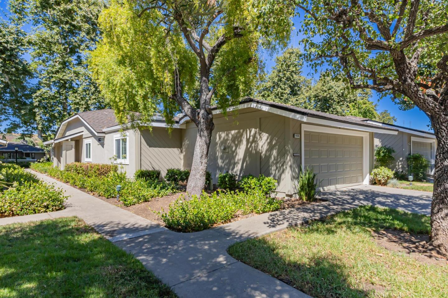 1125 Silver Oak Court