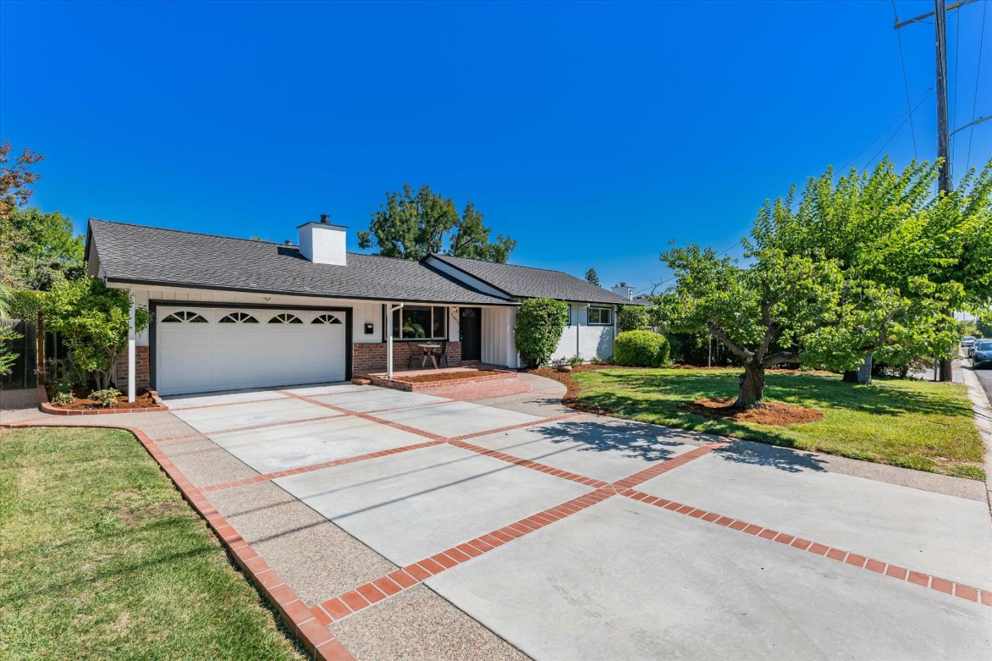 14333 Branham Lane