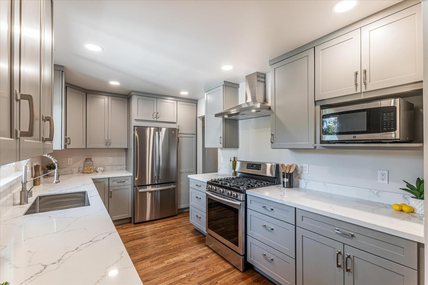 14333 Branham Lane