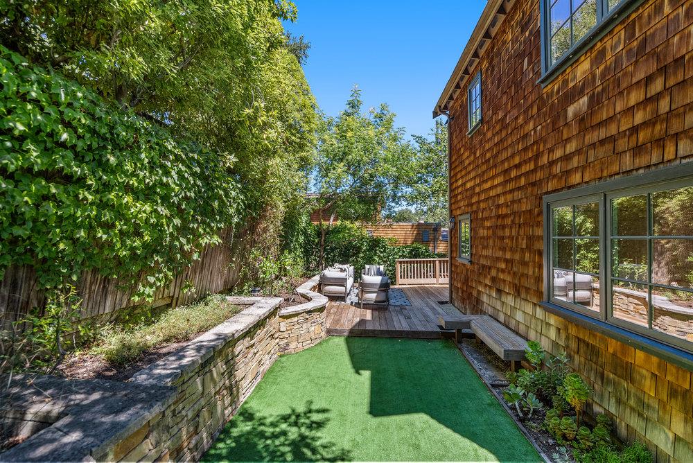 114 Russell Avenue