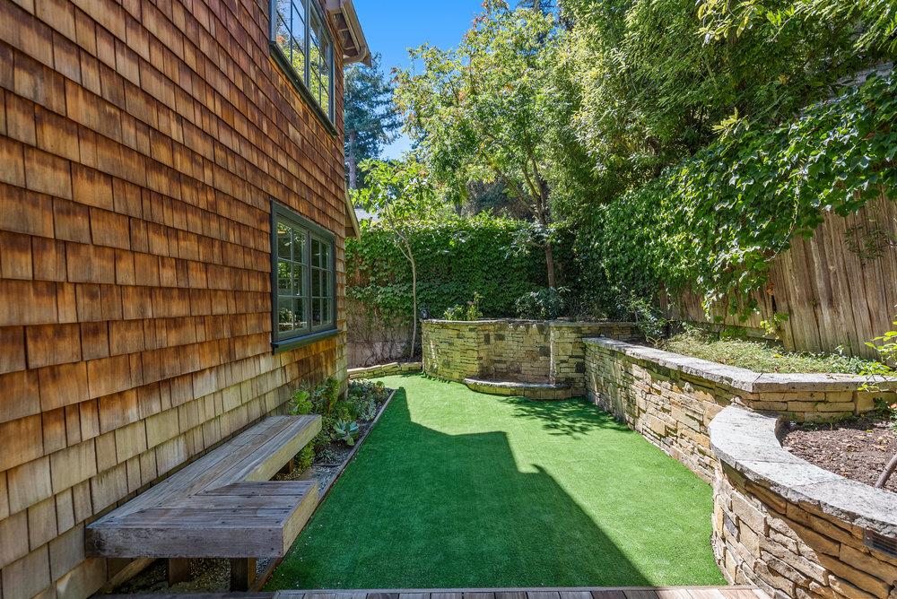 114 Russell Avenue