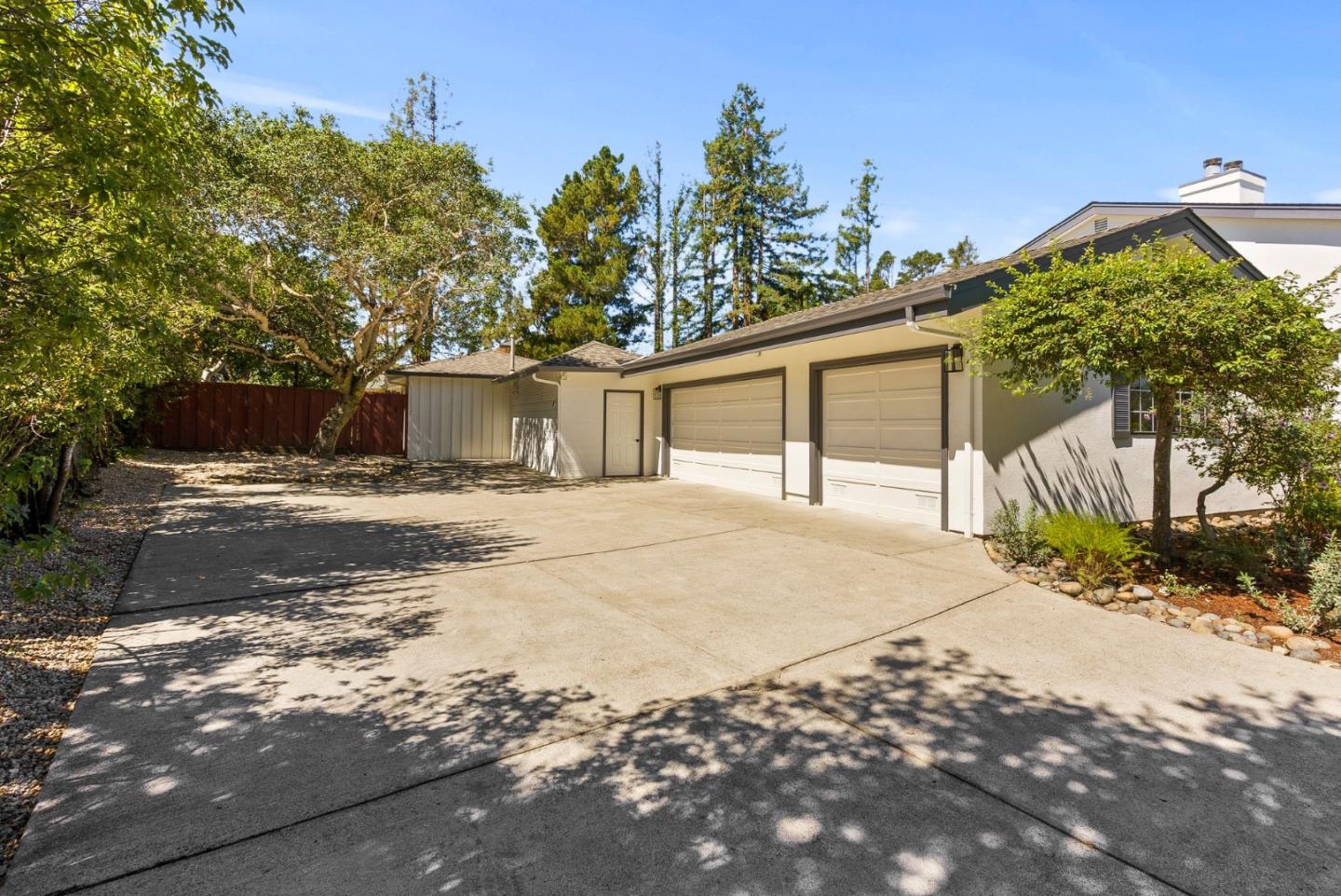 1475 Oak Rim Drive