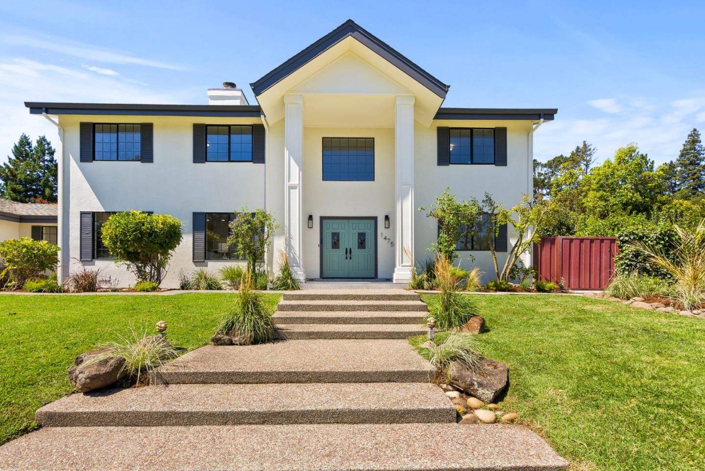 1475 Oak Rim Drive