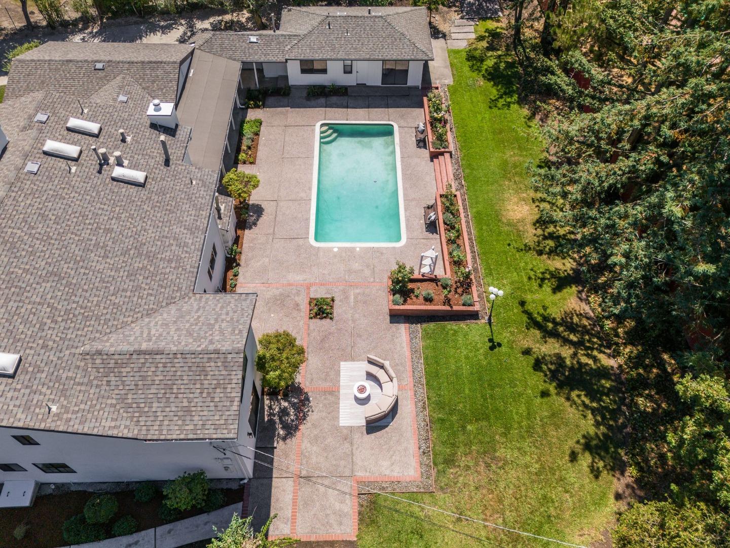 1475 Oak Rim Drive