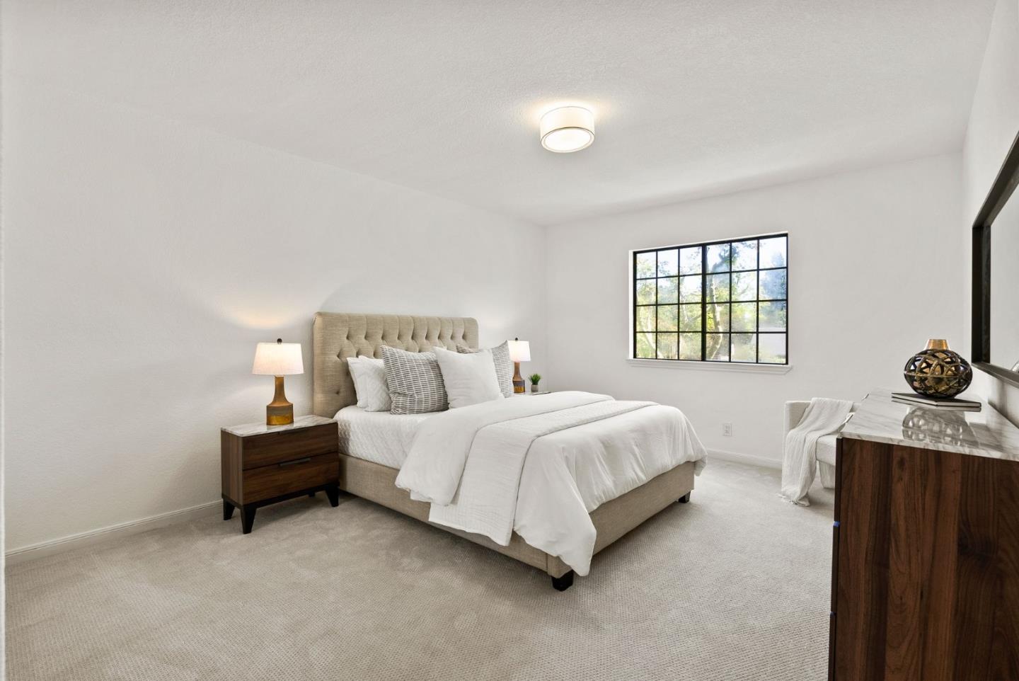 1475 Oak Rim Drive