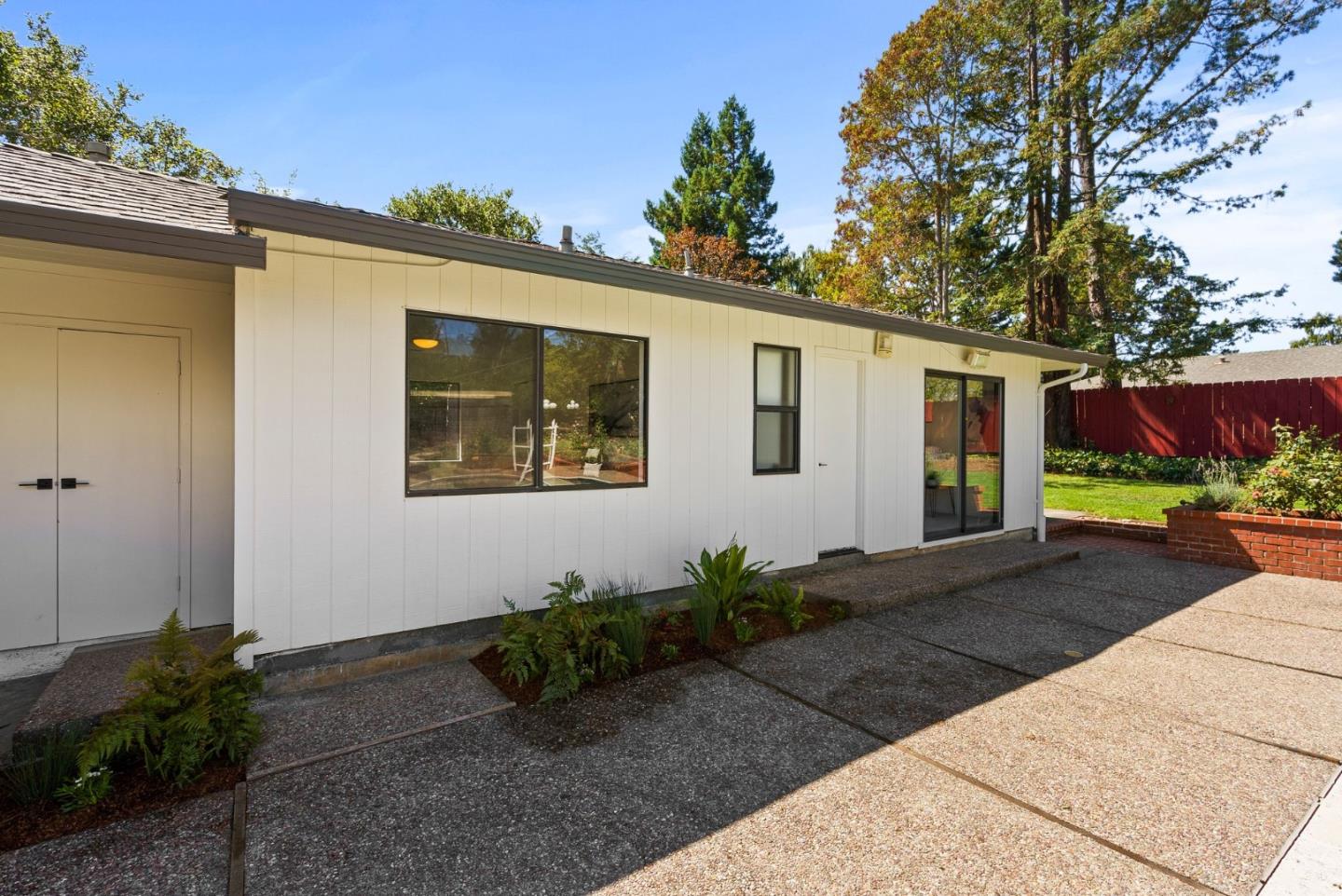 1475 Oak Rim Drive