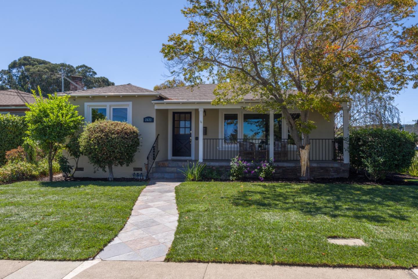 2622 Ensenada Way
