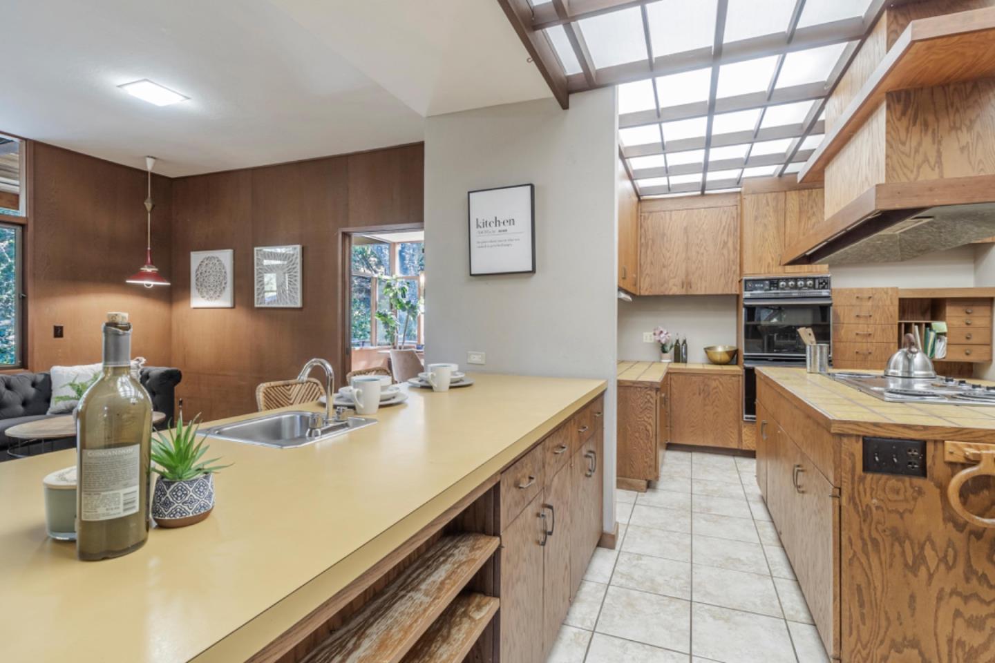 3145 Bandera Drive