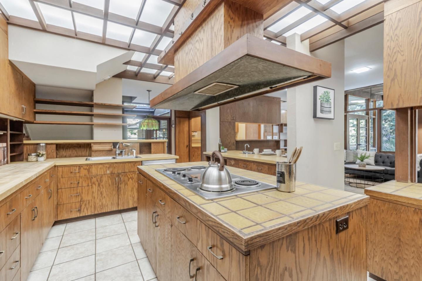 3145 Bandera Drive