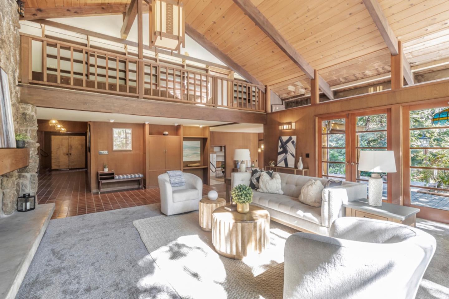 3145 Bandera Drive