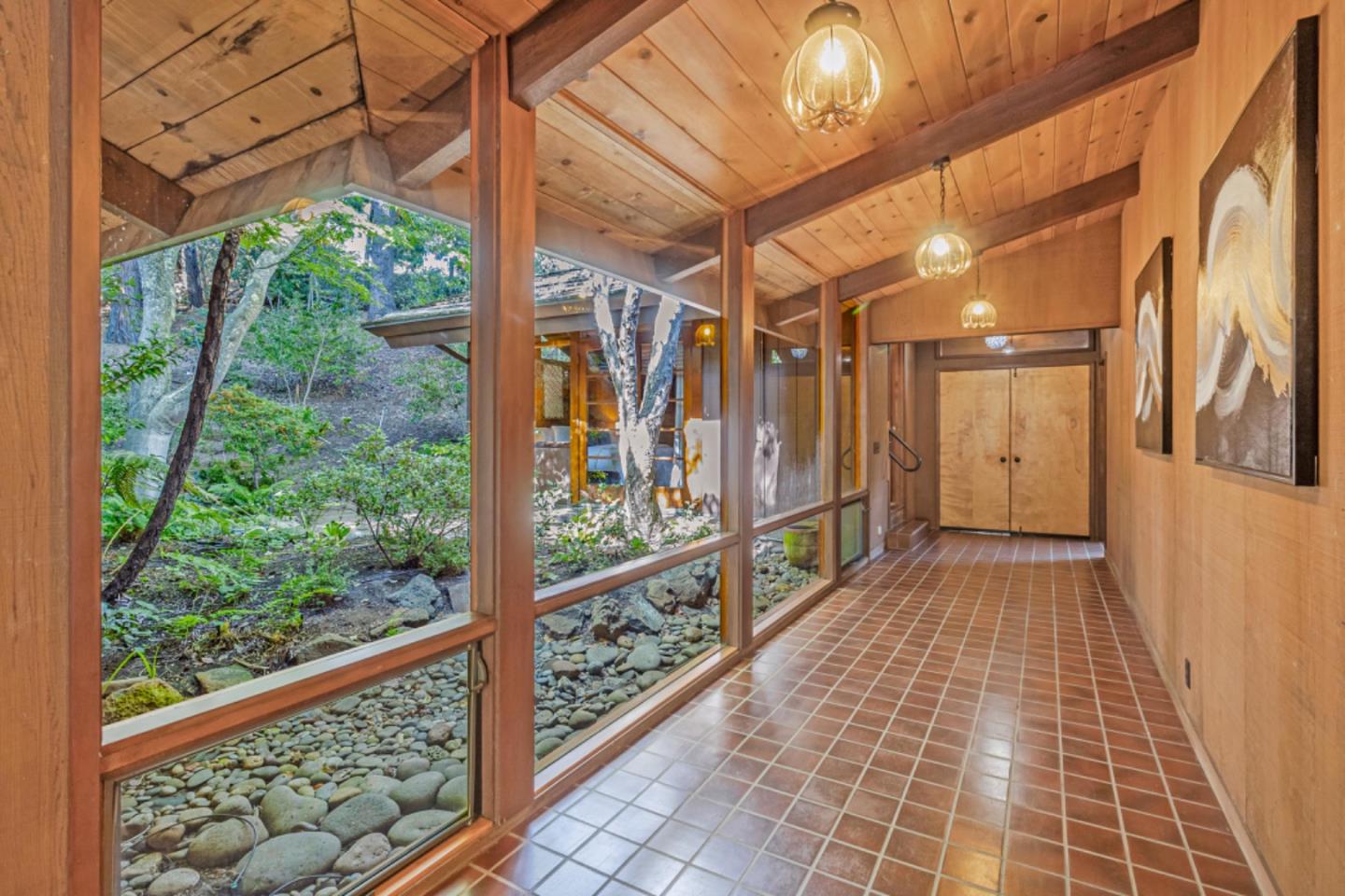 3145 Bandera Drive
