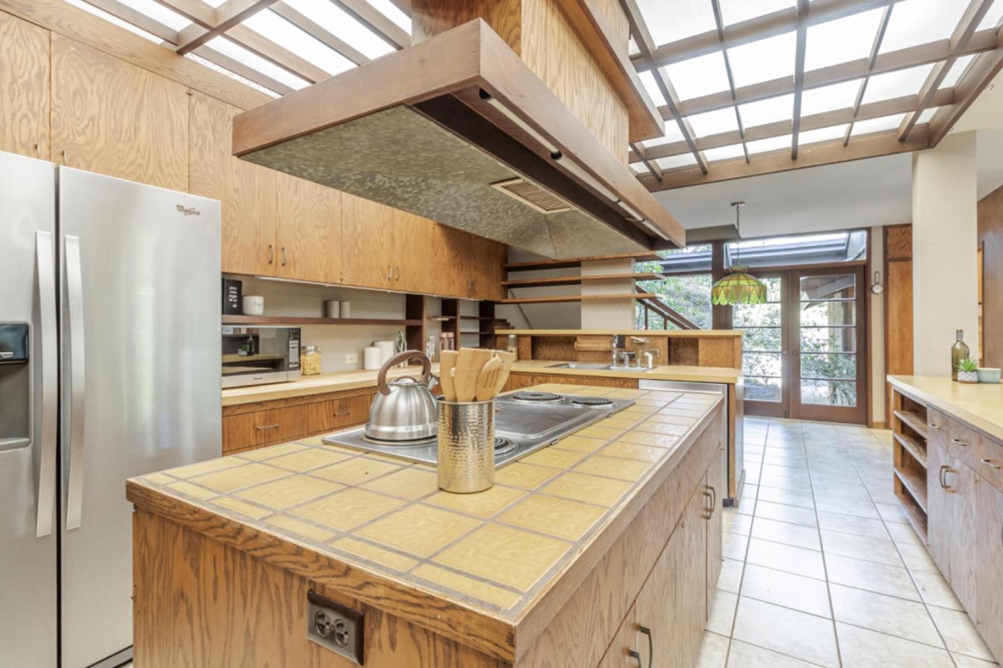 3145 Bandera Drive