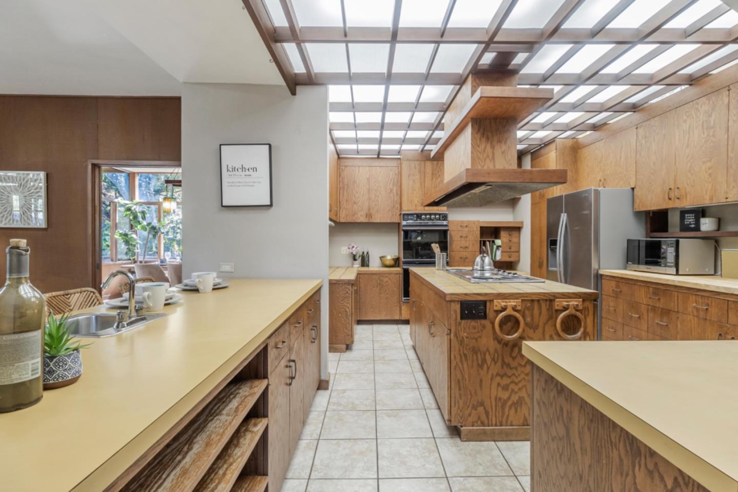 3145 Bandera Drive