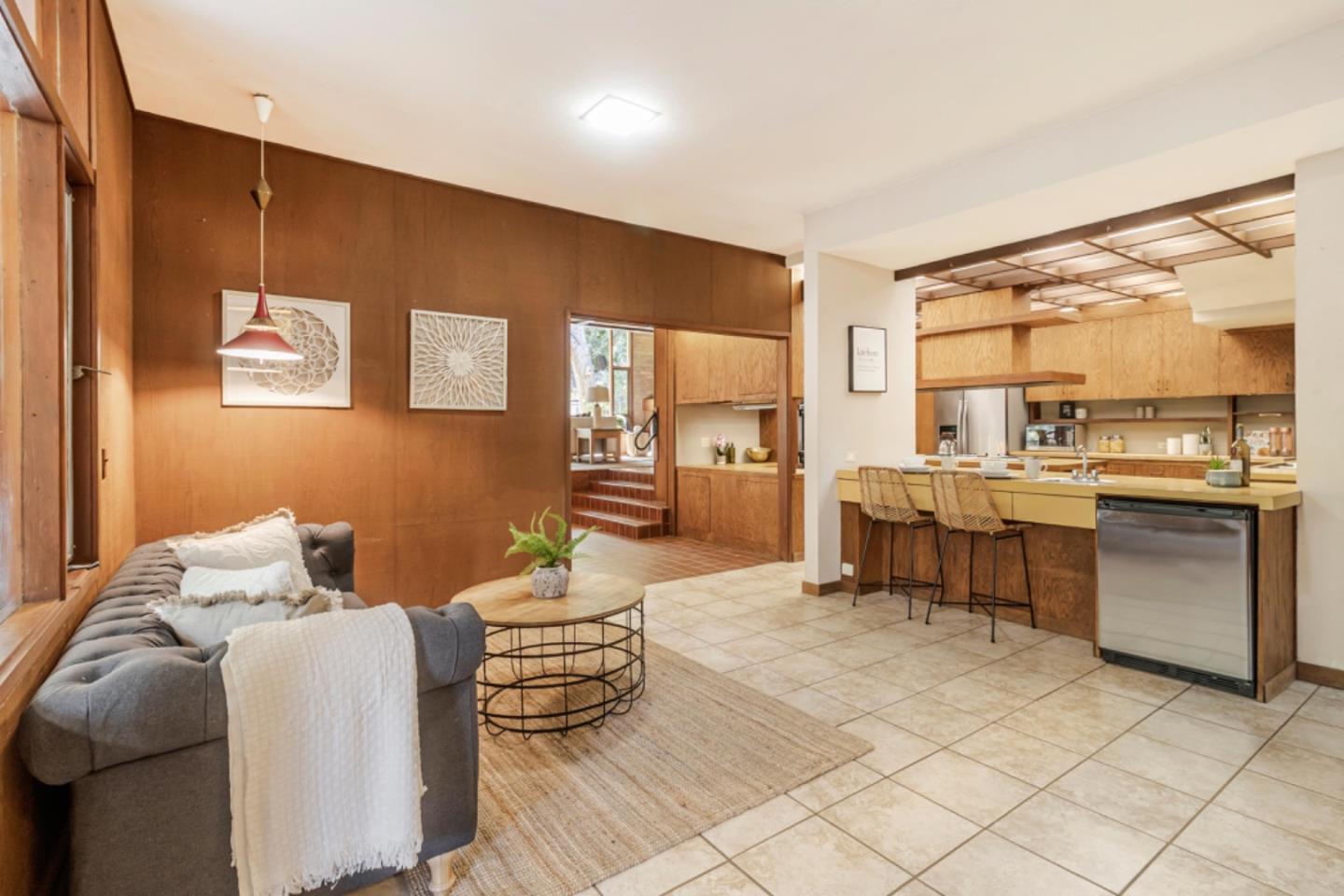 3145 Bandera Drive