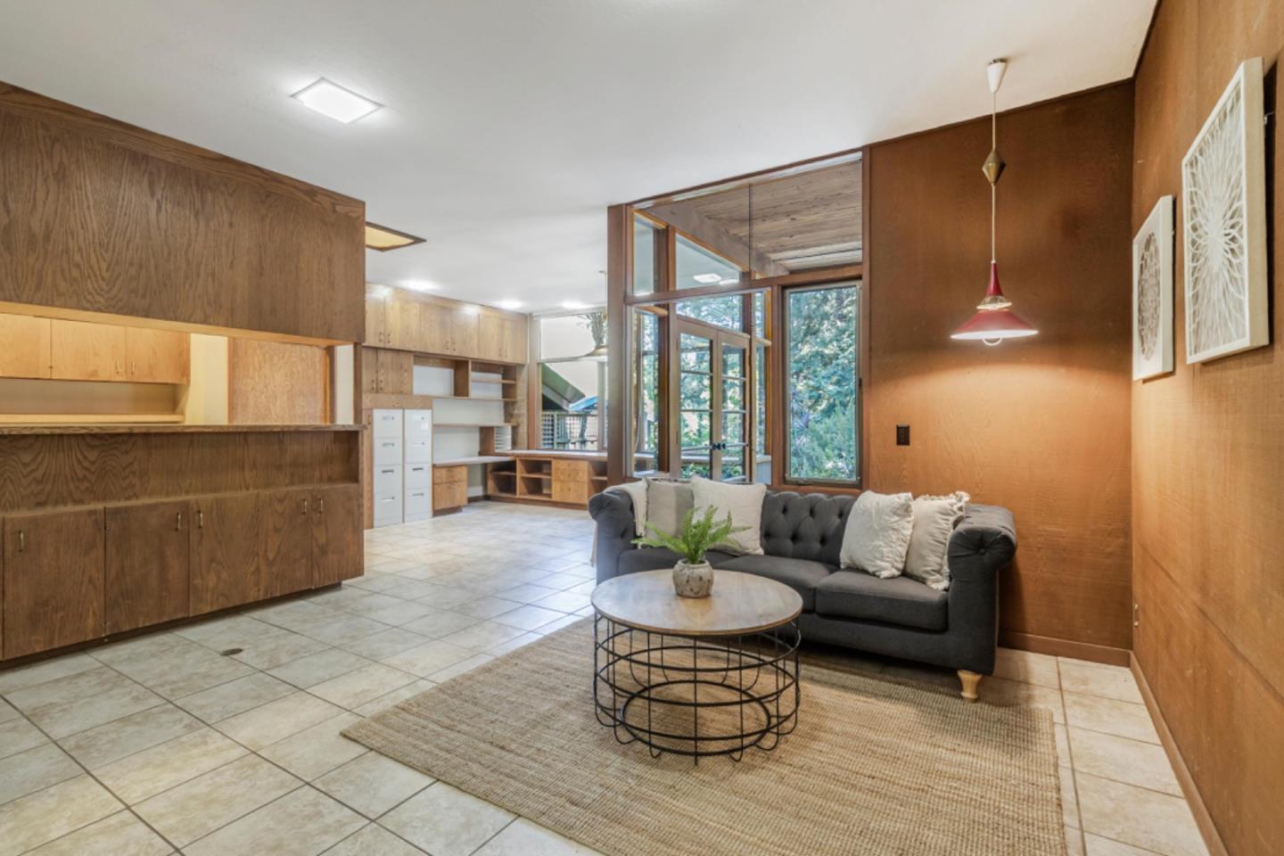 3145 Bandera Drive