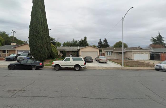 528 Dixon Road