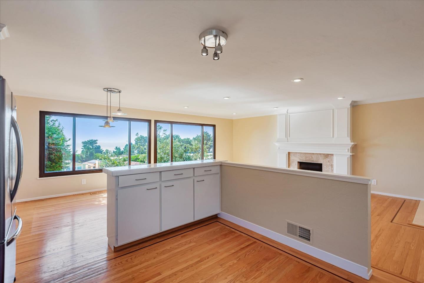 71 Eastridge Circle