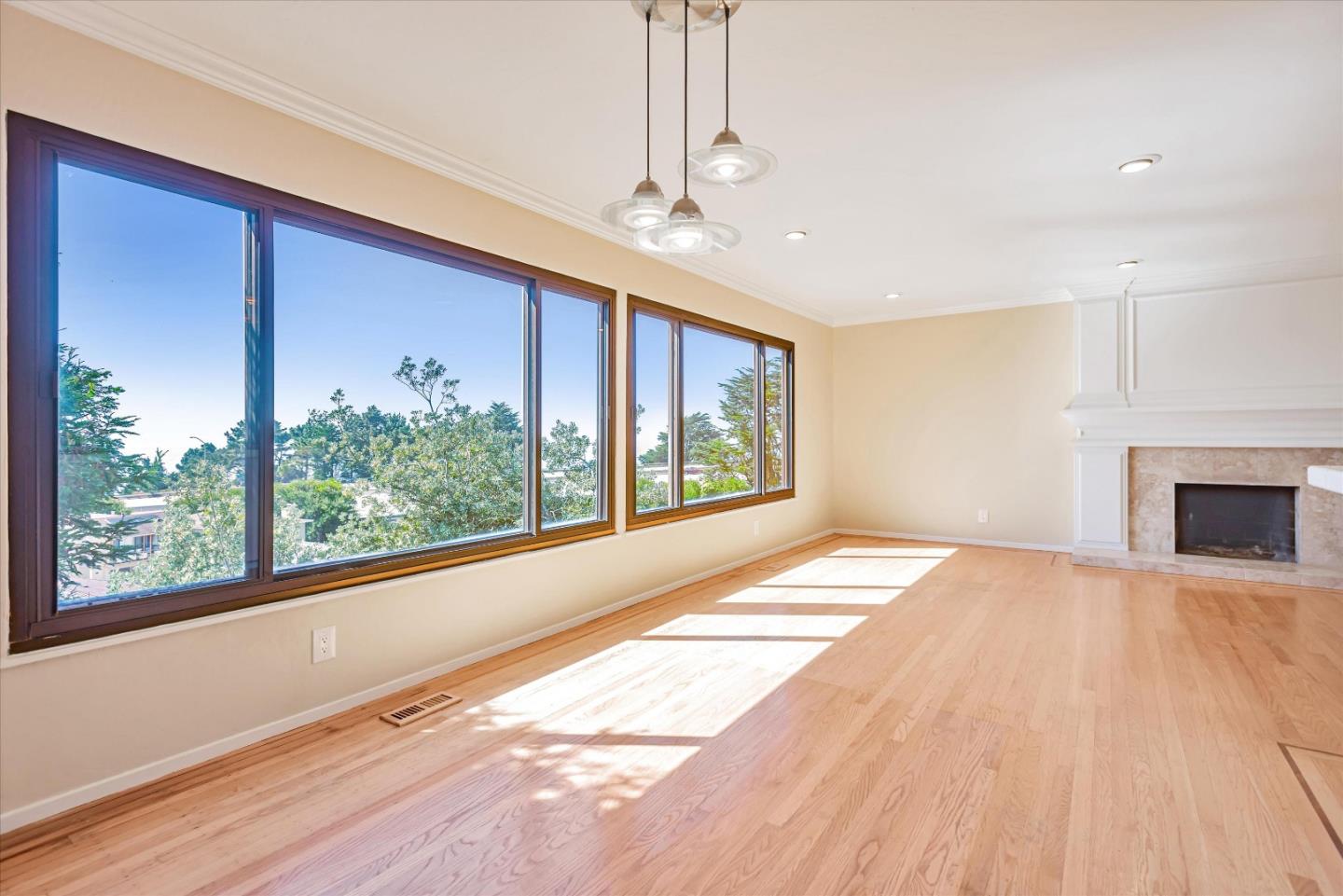 71 Eastridge Circle