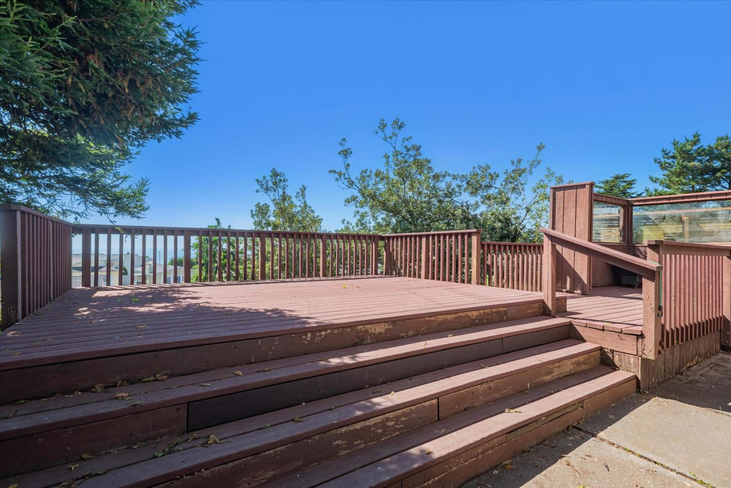 71 Eastridge Circle
