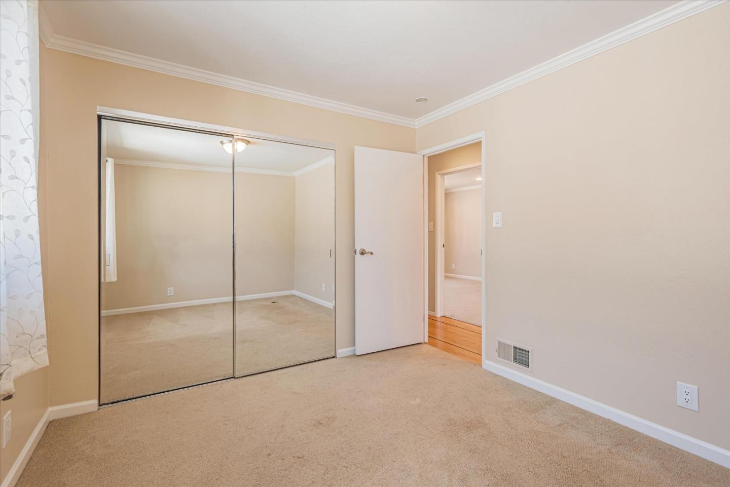 71 Eastridge Circle